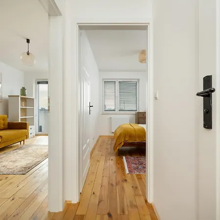 Apartmán Miedziana Stylish & Cosy With Balcony By Renters Vratislav