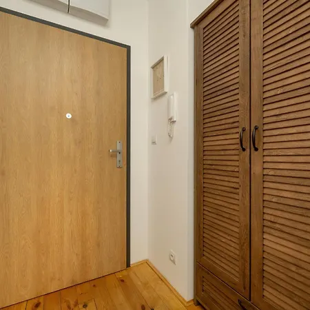 Apartmán Miedziana Stylish & Cosy With Balcony By Renters Vratislav