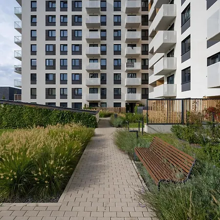 Miedziana Stylish & Cosy With Balcony By Renters * Vratislav
