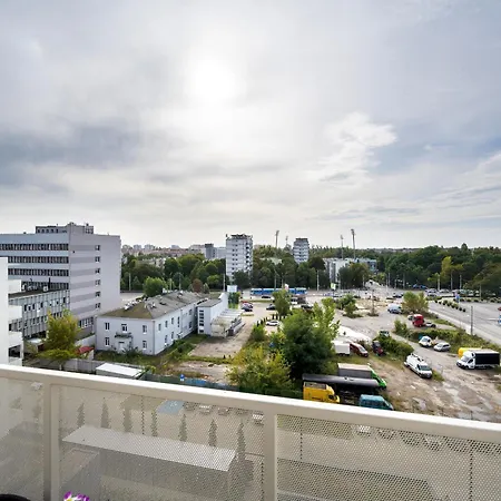 Apartmán Miedziana Stylish & Cosy With Balcony By Renters Vratislav